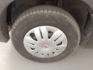 Used 2018 Maruti Suzuki Alto 800 [2016-2019] Lxi Petrol Manual tyres LEFT FRONT TYRE RIM VIEW