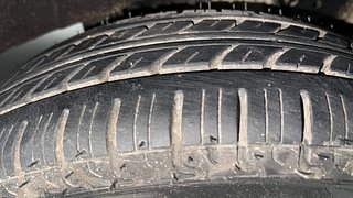 Used 2012 Hyundai Santro Xing [2007-2014] GLS Petrol Manual tyres LEFT REAR TYRE TREAD VIEW