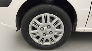 Used 2012 Hyundai Santro Xing [2007-2014] GLS Petrol Manual tyres LEFT FRONT TYRE RIM VIEW