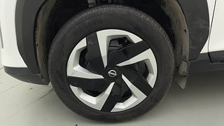 Used 2023 Nissan Magnite XL Petrol Manual tyres LEFT FRONT TYRE RIM VIEW