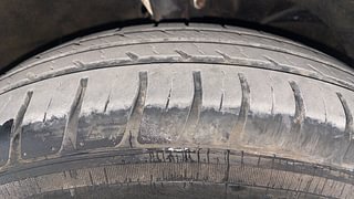 Used 2020 maruti-suzuki Dzire VXI AMT Petrol Automatic tyres RIGHT FRONT TYRE TREAD VIEW