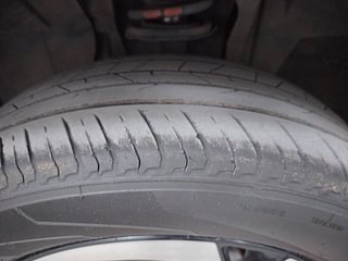 Used 2021 Nissan Magnite XV Turbo Petrol Manual tyres LEFT FRONT TYRE TREAD VIEW