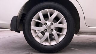 Used 2016 Nissan Sunny [2014-2020] XV Diesel Diesel Manual tyres RIGHT REAR TYRE RIM VIEW