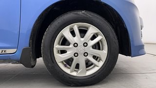 Used 2015 Honda Amaze 1.5L VX Diesel Manual tyres RIGHT FRONT TYRE RIM VIEW