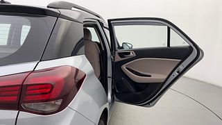 Used 2020 Hyundai Elite i20 [2018-2020] Sportz Plus 1.2 Petrol Manual interior RIGHT REAR DOOR OPEN VIEW