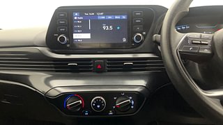 Used 2022 Hyundai New i20 Sportz 1.2 MT Petrol Manual interior MUSIC SYSTEM & AC CONTROL VIEW