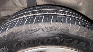 Used 2016 Honda City [2014-2017] SV CVT Petrol Automatic tyres RIGHT REAR TYRE TREAD VIEW