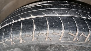 Used 2020 Maruti Suzuki S-Presso VXI CNG Petrol+cng Manual tyres RIGHT FRONT TYRE TREAD VIEW