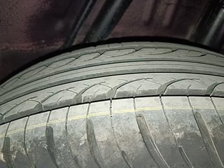 Used 2017 honda Jazz V CVT Petrol Automatic tyres LEFT REAR TYRE TREAD VIEW