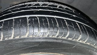 Used 2021 Hyundai New i20 Sportz 1.2 MT Petrol Manual tyres RIGHT REAR TYRE TREAD VIEW