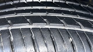 Used 2022 Maruti Suzuki Wagon R 1.0 [2019-2022] LXI CNG Petrol+cng Manual tyres RIGHT FRONT TYRE TREAD VIEW