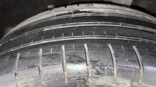 Used 2020 Toyota Glanza [2019-2022] V Petrol Manual tyres LEFT REAR TYRE TREAD VIEW