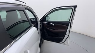 Used 2022 Maruti Suzuki Grand Vitara Alpha Smart Hybrid Petrol Manual interior RIGHT FRONT DOOR OPEN VIEW