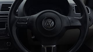 Used 2013 Volkswagen Polo [2010-2014] Highline 1.2 (D) Diesel Manual top_features Airbags