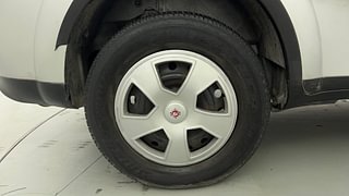 Used 2015 Mahindra XUV500 [2011-2015] W6 Diesel Manual tyres RIGHT REAR TYRE RIM VIEW