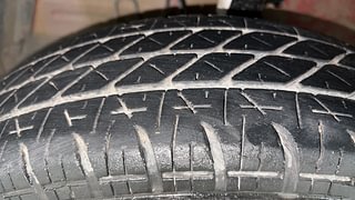 Used 2016 Maruti Suzuki Swift [2014-2017] LXI (O) Petrol Manual tyres LEFT FRONT TYRE TREAD VIEW