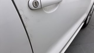 Used 2013 Volkswagen Polo [2010-2014] Highline 1.2 (D) Diesel Manual dents MINOR SCRATCH