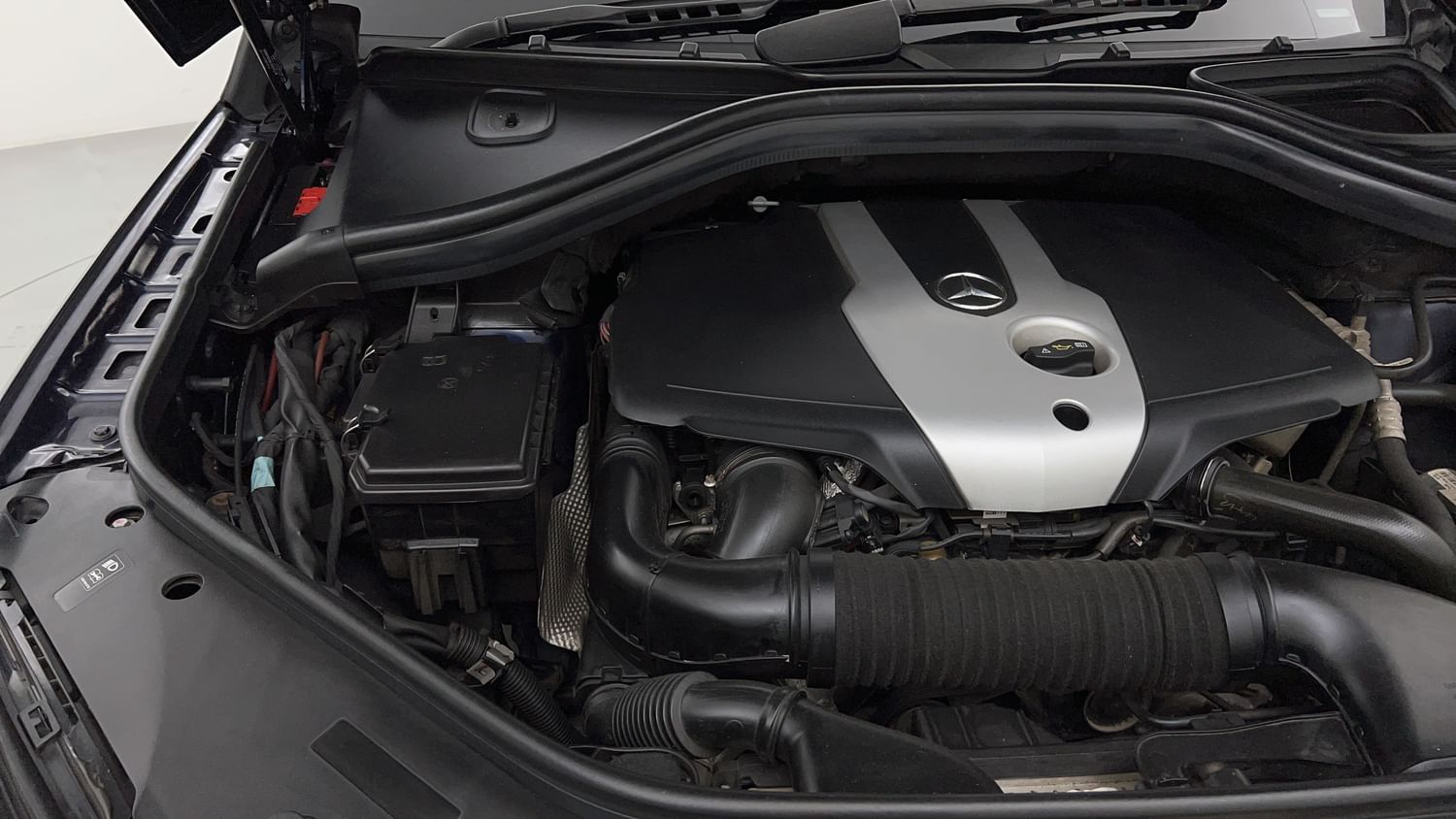 New Mercedes-Benz GLE engine ENGINE RIGHT SIDE VIEW