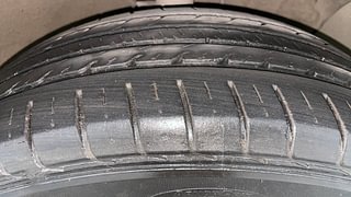 Used 2016 Hyundai Creta [2015-2018] 1.6 SX Plus Petrol Petrol Manual tyres RIGHT FRONT TYRE TREAD VIEW