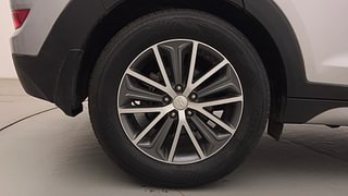 Used 2017 Hyundai Tucson GL AT Petrol Petrol Automatic tyres RIGHT REAR TYRE RIM VIEW