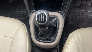 Used 2015 Hyundai Xcent [2014-2017] SX Petrol Petrol Manual interior GEAR  KNOB VIEW