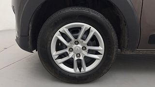 Used 2022 Renault Triber RXT Petrol Manual tyres LEFT FRONT TYRE RIM VIEW