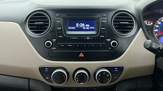 Used 2016 Hyundai Grand i10 [2013-2017] Asta AT 1.2 Kappa VTVT Petrol Automatic interior MUSIC SYSTEM & AC CONTROL VIEW