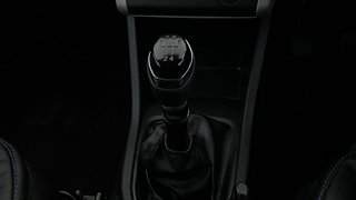Used 2022 Renault Triber RXT Petrol Manual interior GEAR  KNOB VIEW