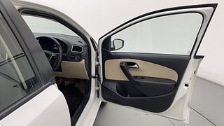 Used 2018 Volkswagen Ameo [2016-2020] Highline1.2L Plus (P) Petrol Manual interior RIGHT FRONT DOOR OPEN VIEW
