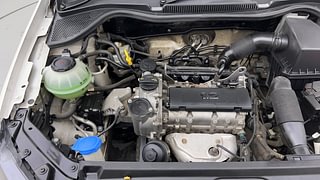 Used 2018 Volkswagen Ameo [2016-2020] Highline1.2L Plus (P) Petrol Manual engine ENGINE RIGHT SIDE VIEW