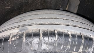 Used 2016 Maruti Suzuki Vitara Brezza [2016-2020] ZDi Diesel Manual tyres LEFT REAR TYRE TREAD VIEW