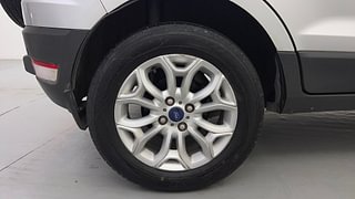 Used 2016 Ford EcoSport [2015-2017] Titanium 1.5L Ti-VCT AT Petrol Automatic tyres RIGHT REAR TYRE RIM VIEW