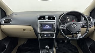 Used 2018 Volkswagen Ameo [2016-2020] Highline1.2L Plus (P) Petrol Manual interior DASHBOARD VIEW