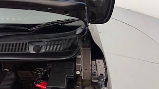 Used 2022 Renault Triber RXT Petrol Manual engine ENGINE LEFT SIDE HINGE & APRON VIEW