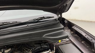 Used 2021 Hyundai Alcazar Platinum 7 STR 1.5 Diesel MT Diesel Manual engine ENGINE LEFT SIDE HINGE & APRON VIEW