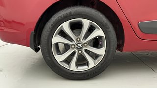 Used 2014 Hyundai Xcent [2014-2017] SX AT (O) Petrol Petrol Automatic tyres RIGHT REAR TYRE RIM VIEW