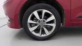 Used 2015 Hyundai Elite i20 [2014-2018] Sportz 1.2 Petrol Manual tyres LEFT FRONT TYRE RIM VIEW