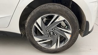 Used 2022 Hyundai New i20 Asta (O) 1.2 IVT Petrol Automatic tyres LEFT REAR TYRE RIM VIEW