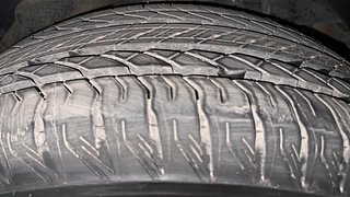 Used 2020 Mahindra XUV500 [2018-2020] W11 Diesel Manual tyres LEFT REAR TYRE TREAD VIEW