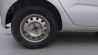 Used 2013 Hyundai i10 [2010-2016] Era Petrol Petrol Manual tyres RIGHT REAR TYRE RIM VIEW