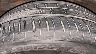 Used 2020 Honda City ZX Petrol Manual tyres RIGHT REAR TYRE TREAD VIEW