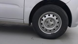 Used 2013 Hyundai i10 [2010-2016] Era Petrol Petrol Manual tyres RIGHT FRONT TYRE RIM VIEW