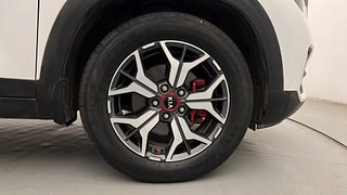 Used 2019 Kia Seltos GTX DCT Petrol Automatic tyres RIGHT FRONT TYRE RIM VIEW