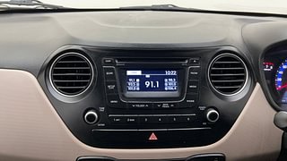 Used 2014 Hyundai Xcent [2014-2017] SX AT (O) Petrol Petrol Automatic top_features Integrated (in-dash) music system