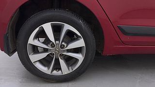 Used 2016 Hyundai Elite i20 [2014-2018] Asta 1.2 Petrol Manual tyres RIGHT REAR TYRE RIM VIEW