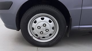 Used 2012 Hyundai Santro Xing [2007-2014] GL Petrol Manual tyres LEFT FRONT TYRE RIM VIEW