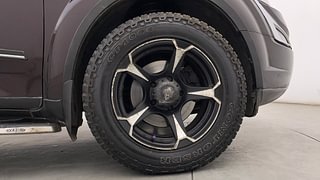 Used 2017 Mahindra XUV500 [2015-2018] W6 Diesel Manual tyres RIGHT FRONT TYRE RIM VIEW