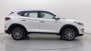 Used 2017 hyundai Tucson GLS 2WD AT Diesel Diesel Automatic exterior RIGHT SIDE VIEW