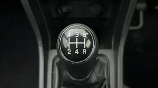 Used 2022 Toyota Urban Cruiser High Grade MT Petrol Manual interior GEAR  KNOB VIEW