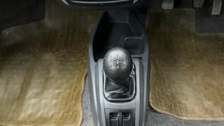 Used 2016 Maruti Suzuki Alto 800 [2016-2019] Lxi Petrol Manual interior GEAR  KNOB VIEW